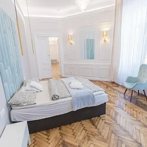 royal-apartments-krakow-31-032.krakowhotelspoland.com/